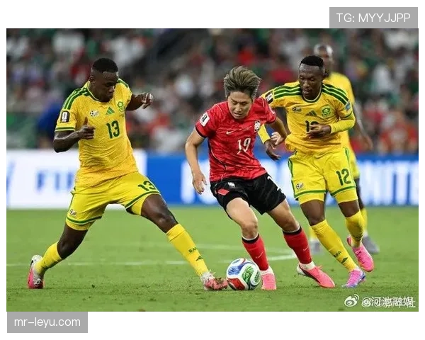 韩国0-1南非:世界杯A组末轮比赛回顾 韩国0-1南非:世界杯A组末轮比赛回顾